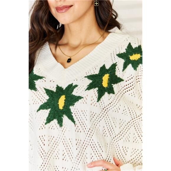 POL Floral Embroidered Pattern V-Neck Sweater - Picture 6 of 6